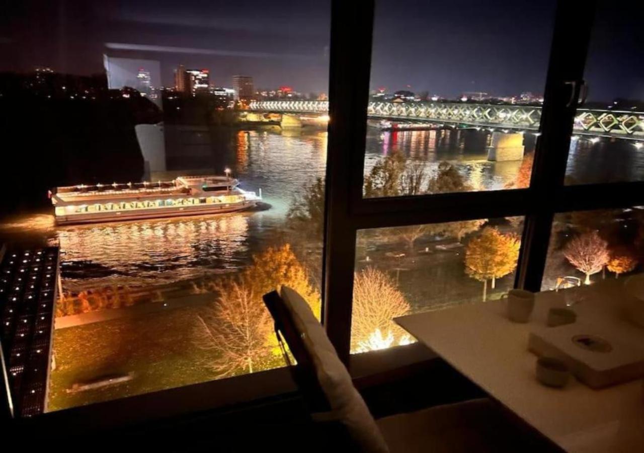 River Front Mezonet Eurovea 布拉迪斯拉发 外观 照片