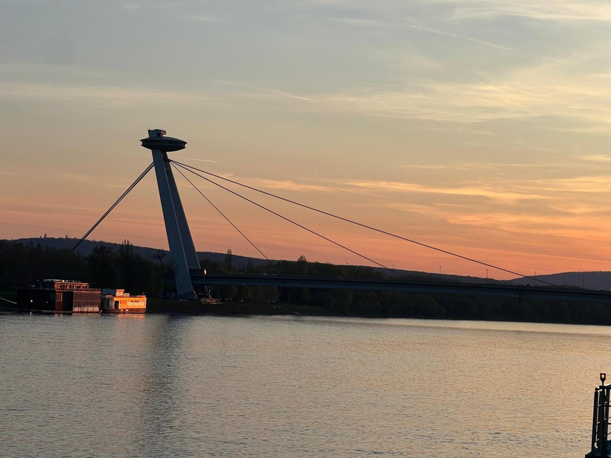 River Front Mezonet Eurovea 布拉迪斯拉发 外观 照片